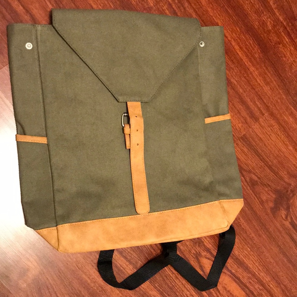 NWT backpack